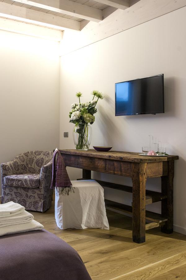 Manzoni 124 Bed&Relax Bed and Breakfast Esine Exteriör bild